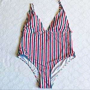 Zaful High Cut Striped One Piece Swimsuit